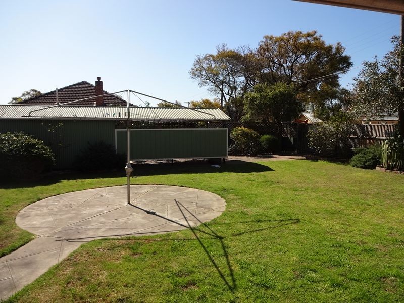 50 Avenue Road, Cumberland Park SA 5041