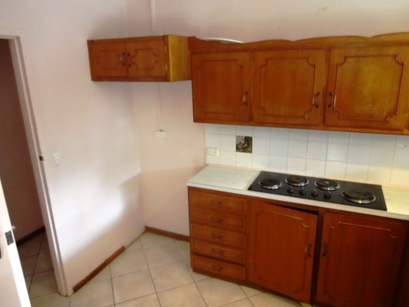 4 Eden Avenue, Bellevue Heights SA 5050