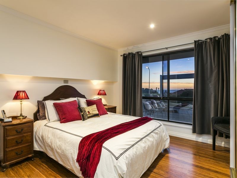 16 Westcliff Court, Marino SA 5049