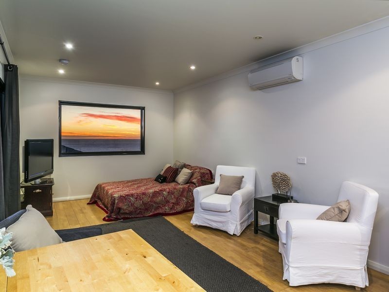 16 Westcliff Court, Marino SA 5049