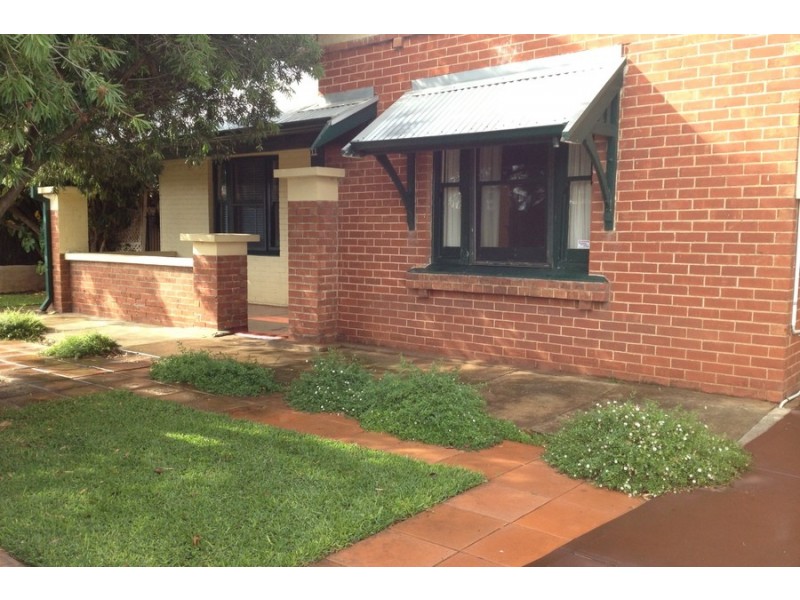 11 Clarence Street, Hilton SA 5033