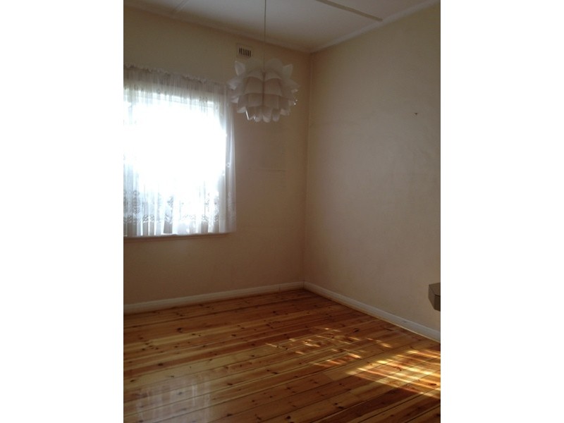 11 Clarence Street, Hilton SA 5033