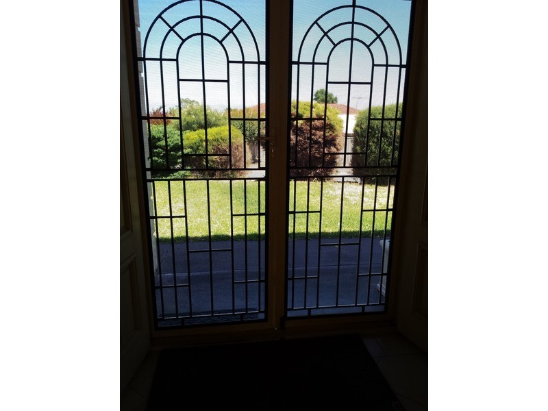 39 Tobin Crescent, Woodcroft SA 5162