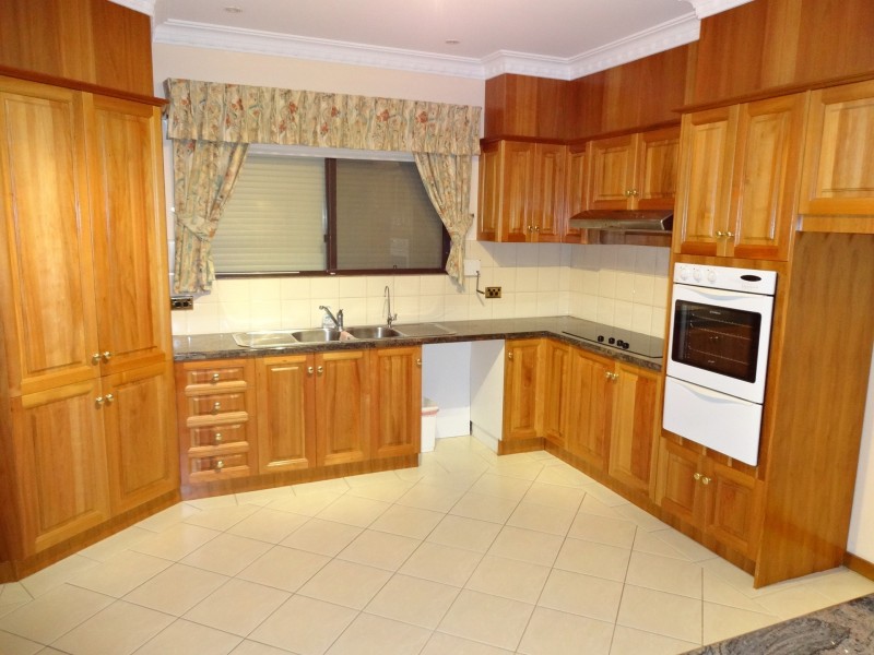 16 Fourth Avenue, Ascot Park SA 5043