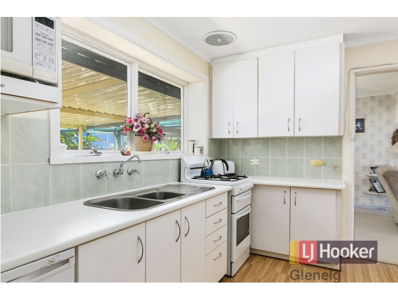 23 Owen Court, Christie Downs SA 5164