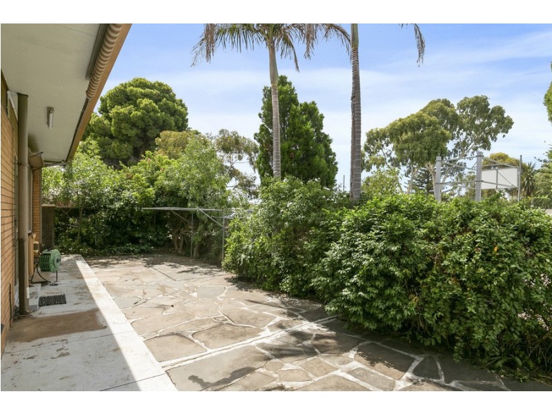 24 Old Drive, Novar Gardens SA 5040