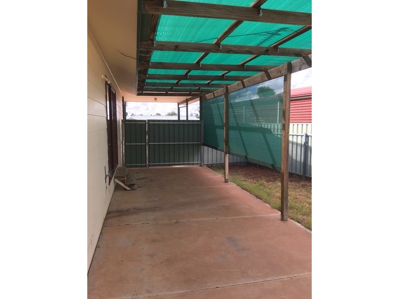 42B Tiliqua Crescent, Roxby Downs SA 5725