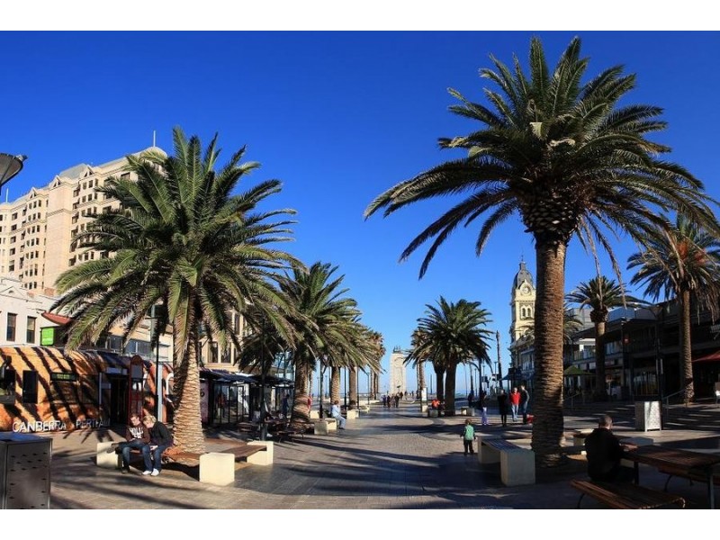 15/23 Moseley Street, Glenelg SA 5045