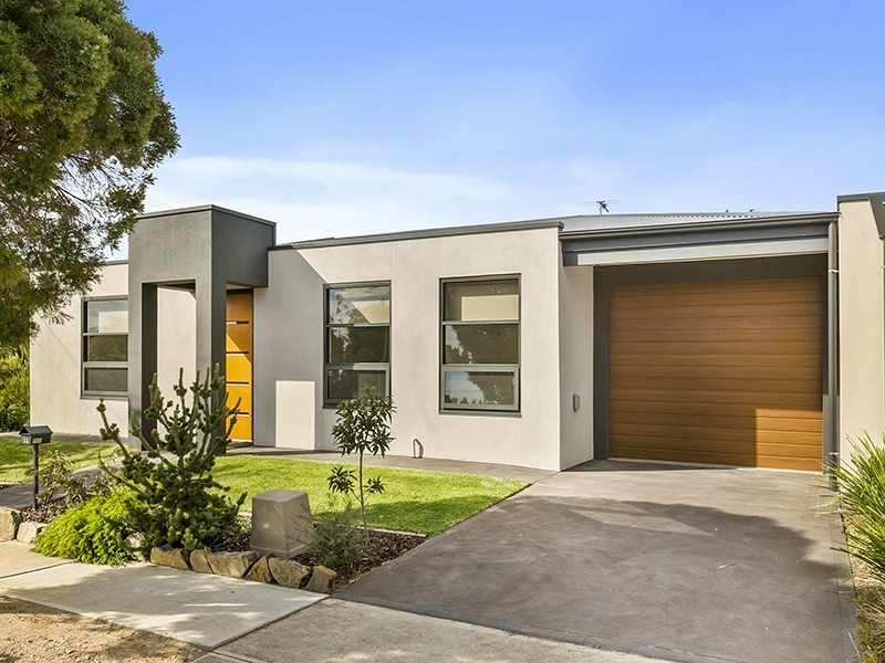 22 Beaumont Street, Clovelly Park SA 5042