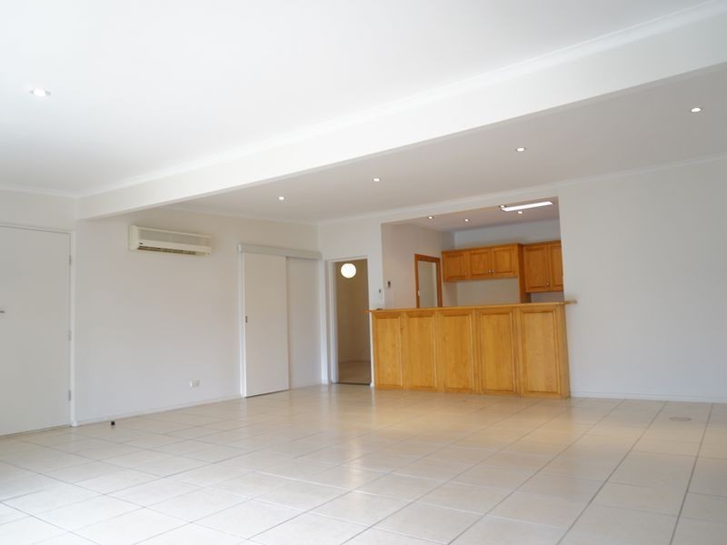 7 Warwick Avenue, North Brighton SA 5048