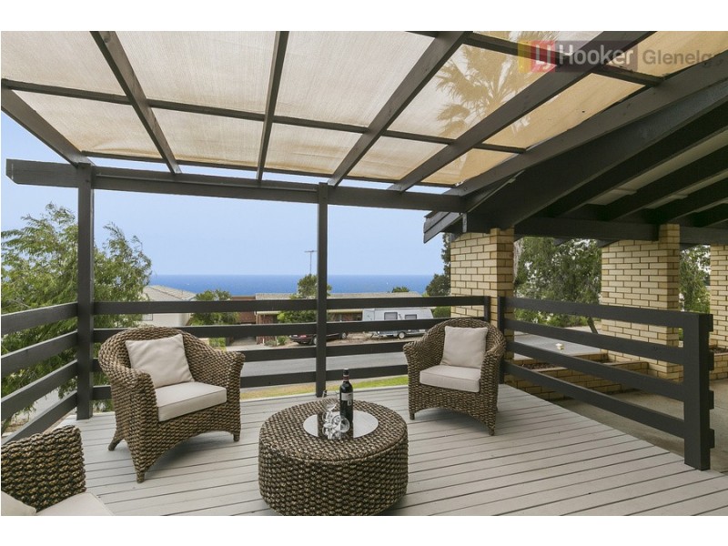 18 Mayflower Crescent, Hallett Cove SA 5158