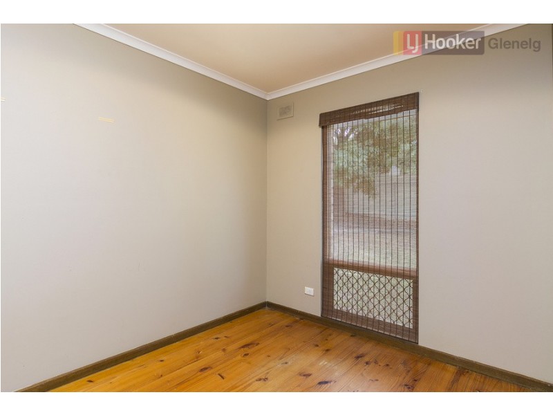 18 Mayflower Crescent, Hallett Cove SA 5158