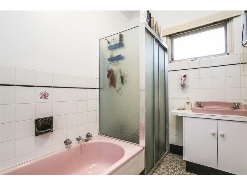 40 Maldon Avenue, Mitchell Park SA 5043