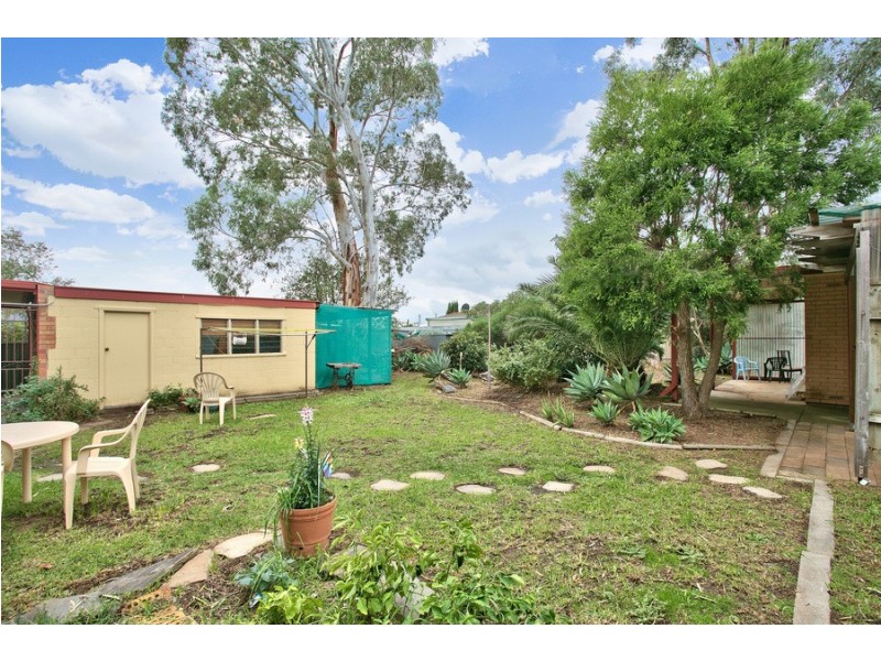 40 Maldon Avenue, Mitchell Park SA 5043