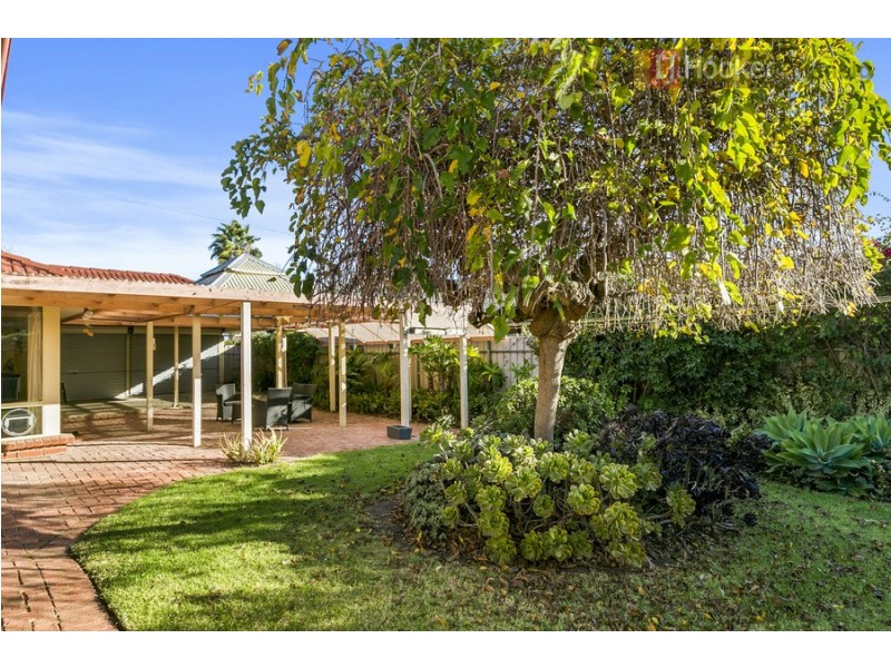 20 Lord Howe Avenue, Oakden SA 5086