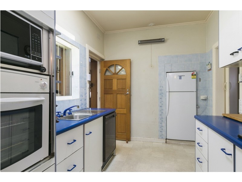 8 Newhaven Avenue, Glenelg North SA 5045