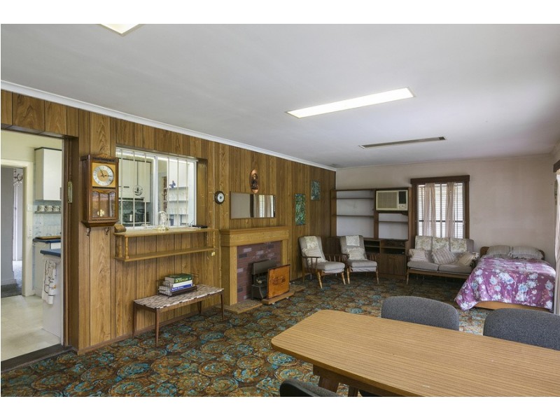 8 Newhaven Avenue, Glenelg North SA 5045