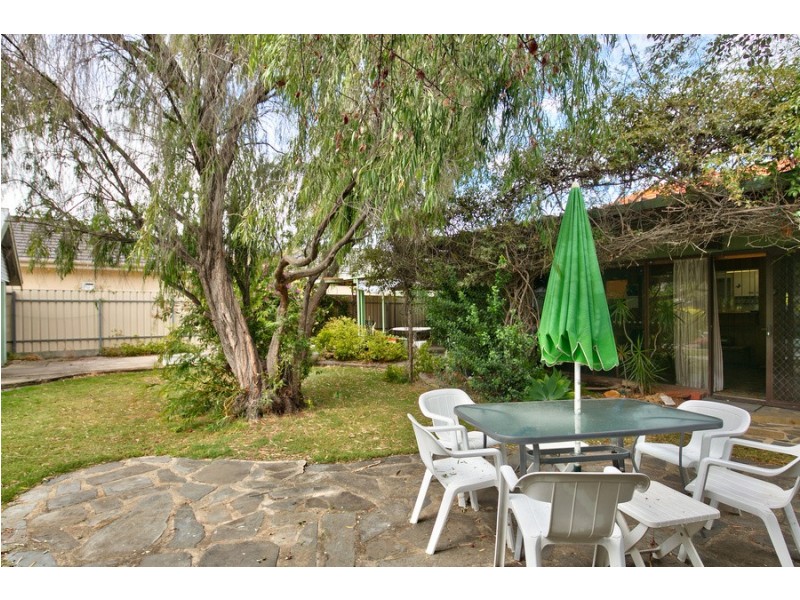 8 Newhaven Avenue, Glenelg North SA 5045