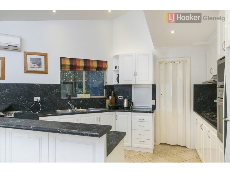 2A Young Street, Glenelg East SA 5045