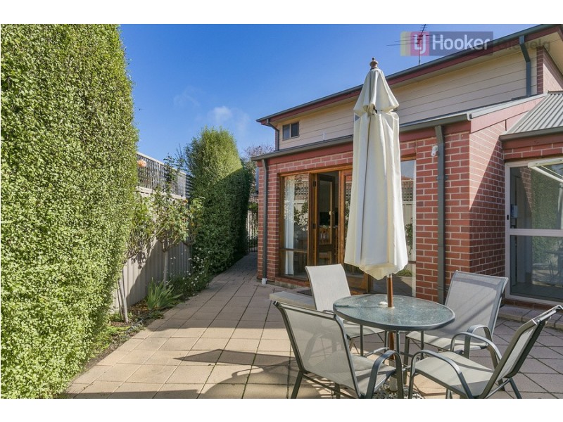 2A Young Street, Glenelg East SA 5045