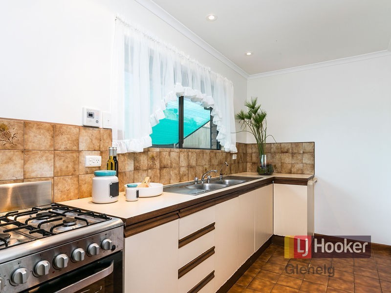 2/9 Arundel Road, Brighton SA 5048