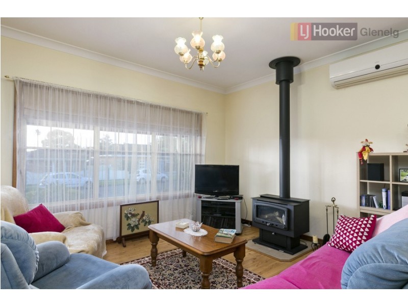 4 Bay Street, Seacombe Gardens SA 5047
