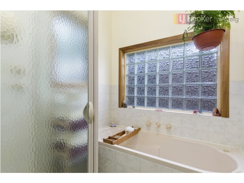 4 Bay Street, Seacombe Gardens SA 5047