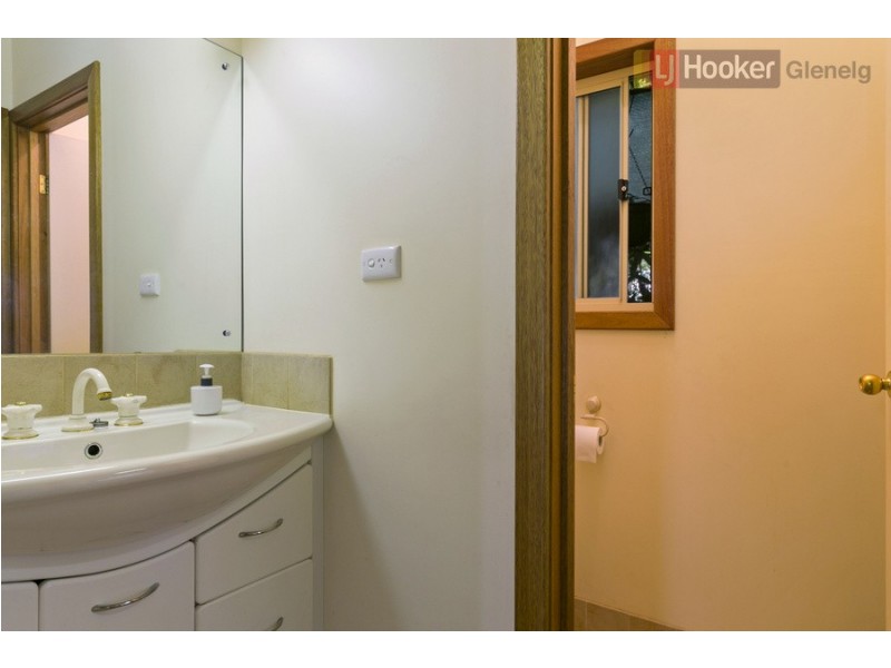 4 Bay Street, Seacombe Gardens SA 5047