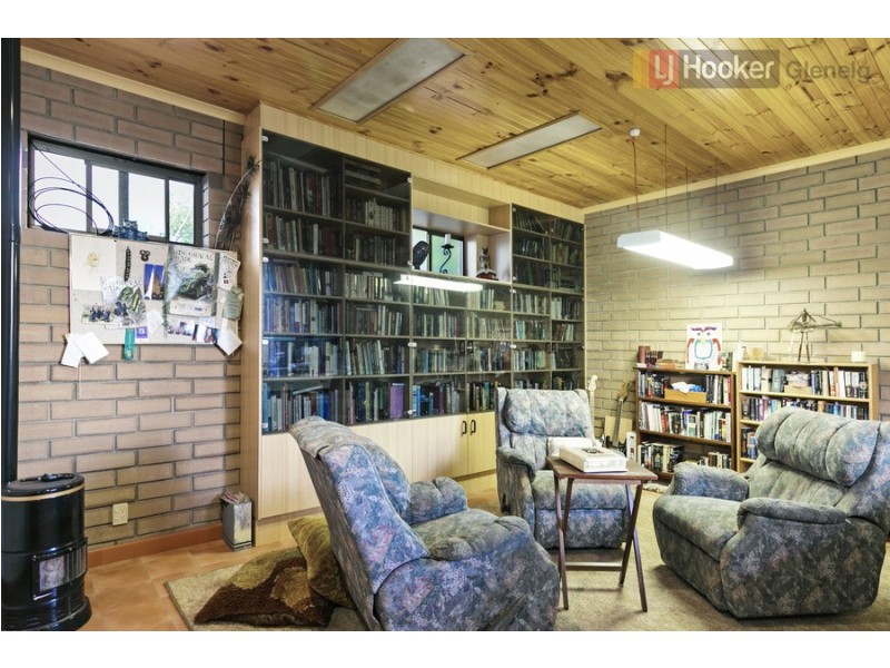 4 Bay Street, Seacombe Gardens SA 5047