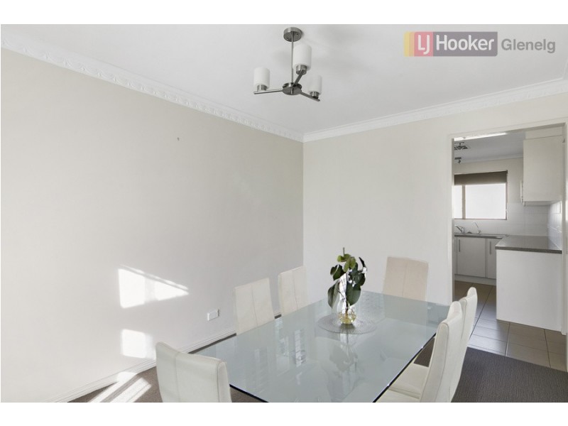 4/11 Cook Crescent, Warradale SA 5046