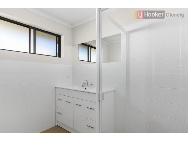 4/11 Cook Crescent, Warradale SA 5046