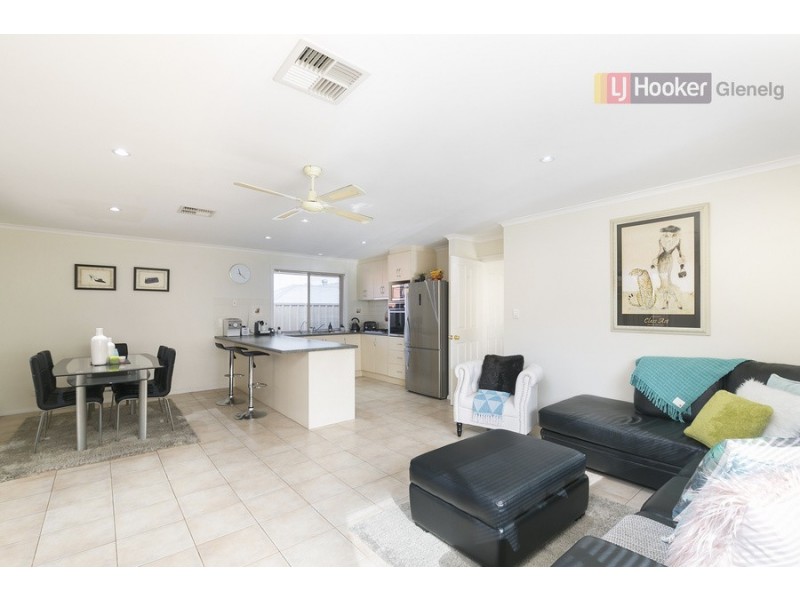 25 Holdfast Drive, Sheidow Park SA 5158
