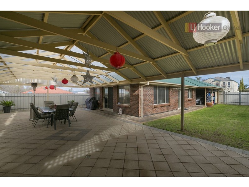 25 Holdfast Drive, Sheidow Park SA 5158