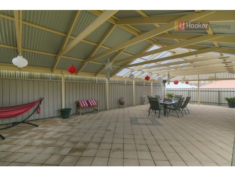 25 Holdfast Drive, Sheidow Park SA 5158