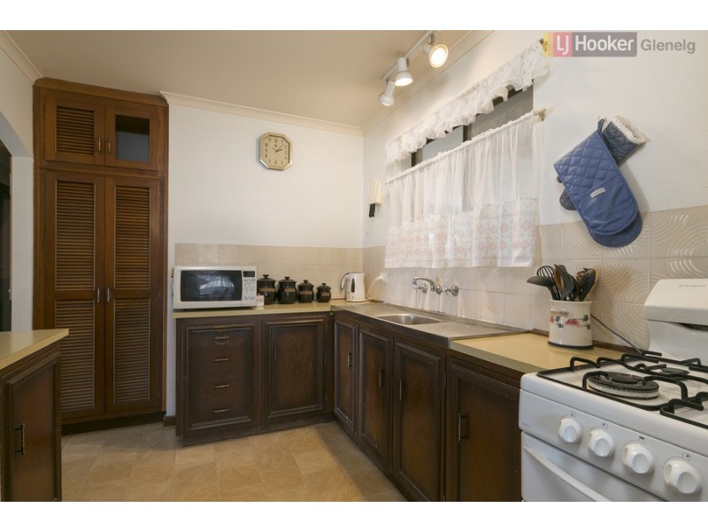 19 Falcon Avenue, Hallett Cove SA 5158