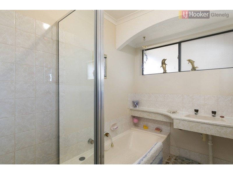 19 Falcon Avenue, Hallett Cove SA 5158