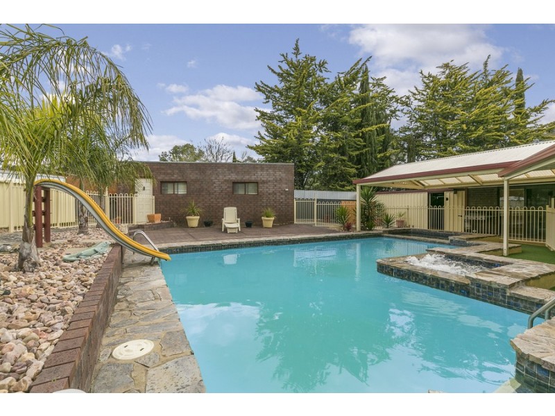 3 Mazda Court, Aberfoyle Park SA 5159