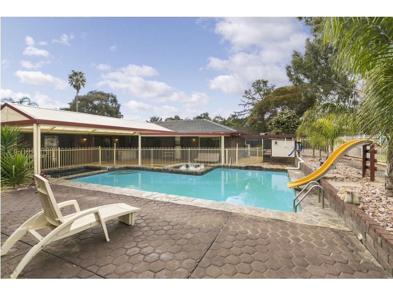 3 Mazda Court, Aberfoyle Park SA 5159