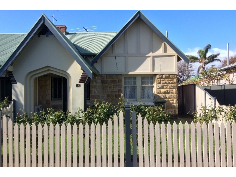 18 Sturt Street, Glenelg North SA 5045