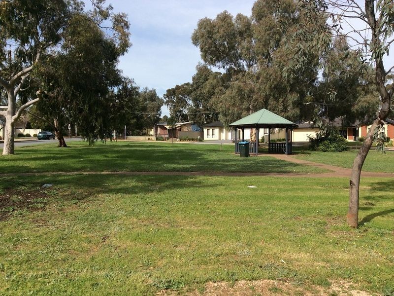 13 Pitt Street, Seacombe Gardens SA 5047