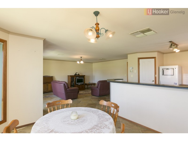 7 Arnold Drive, Mitchell Park SA 5043