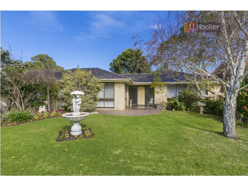 36 Saratoga Drive, Novar Gardens SA 5040