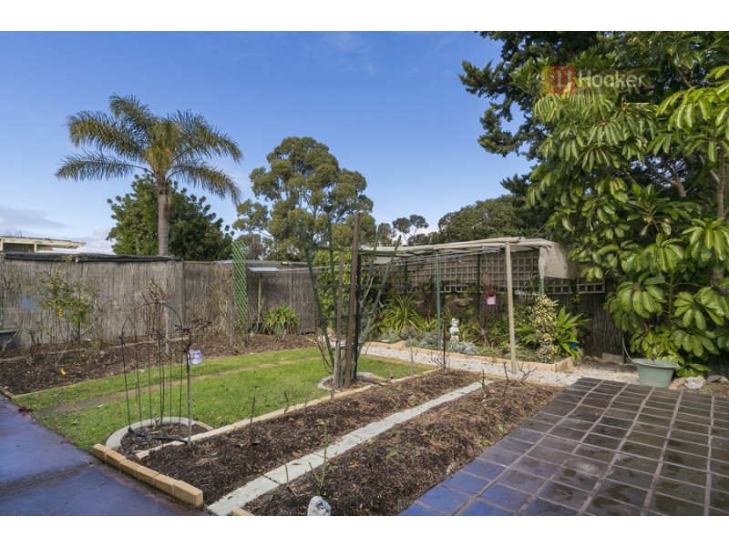 36 Saratoga Drive, Novar Gardens SA 5040