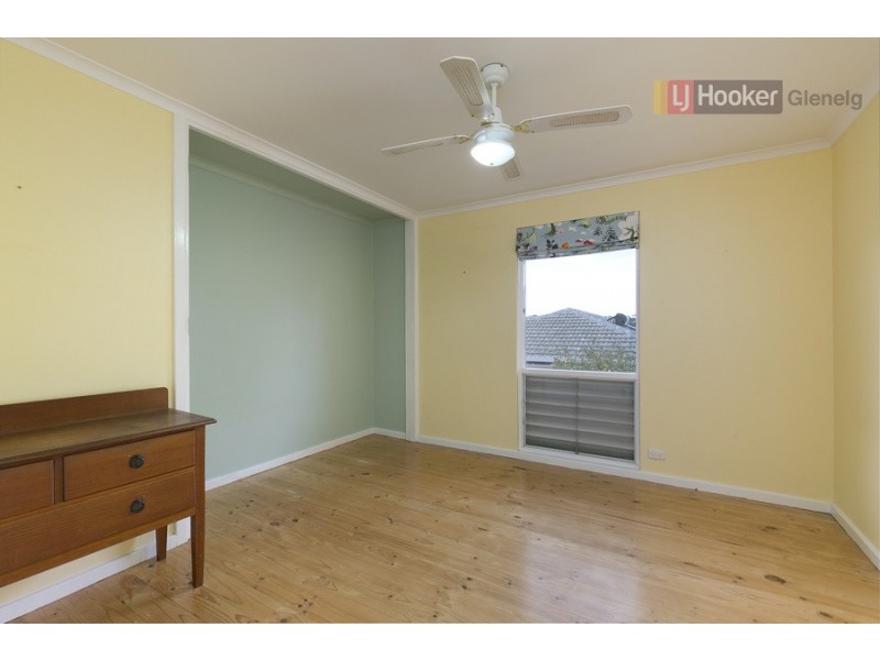 11 Taeping Street, Hallett Cove SA 5158