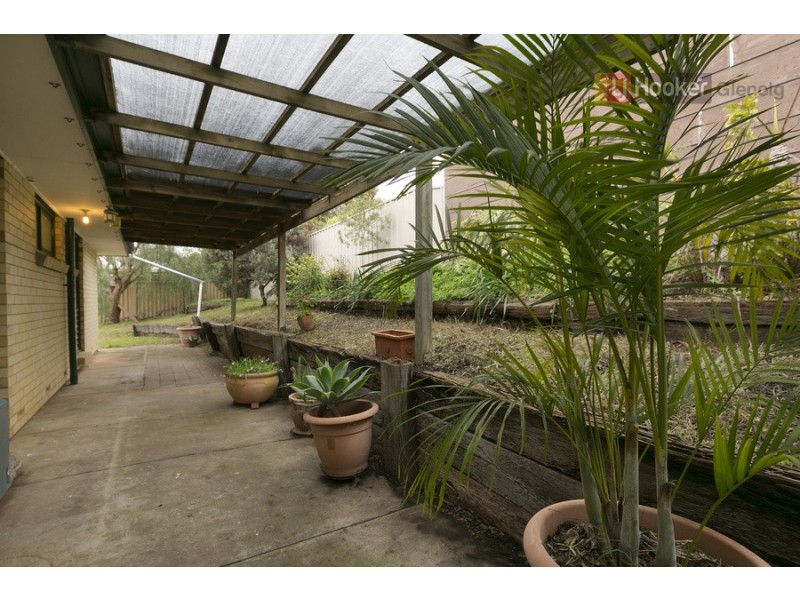 11 Taeping Street, Hallett Cove SA 5158