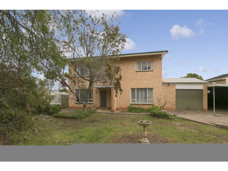 11 Lifford Parade, Marino SA 5049