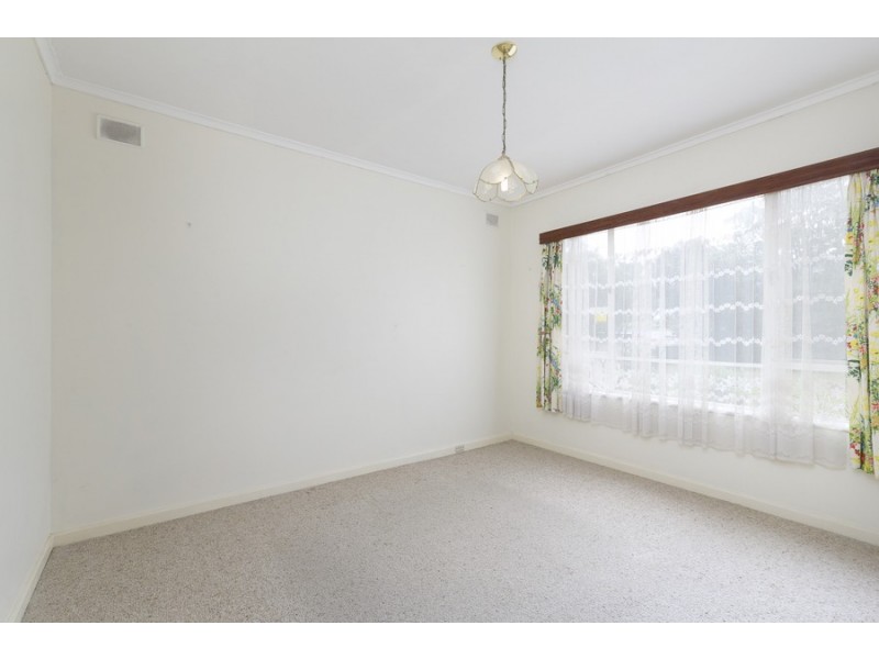 11 Lifford Parade, Marino SA 5049