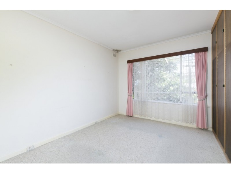 11 Lifford Parade, Marino SA 5049