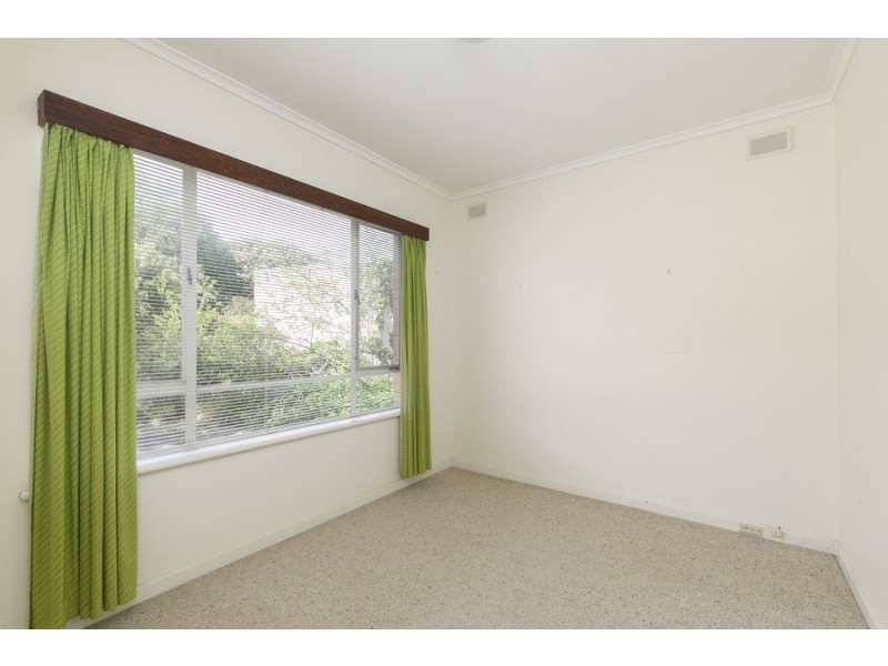 11 Lifford Parade, Marino SA 5049