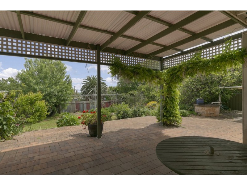 11 Lifford Parade, Marino SA 5049